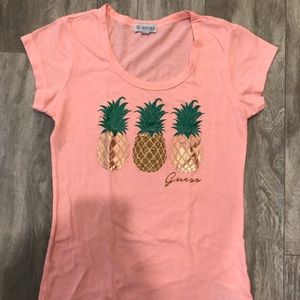 Guess T-shirt